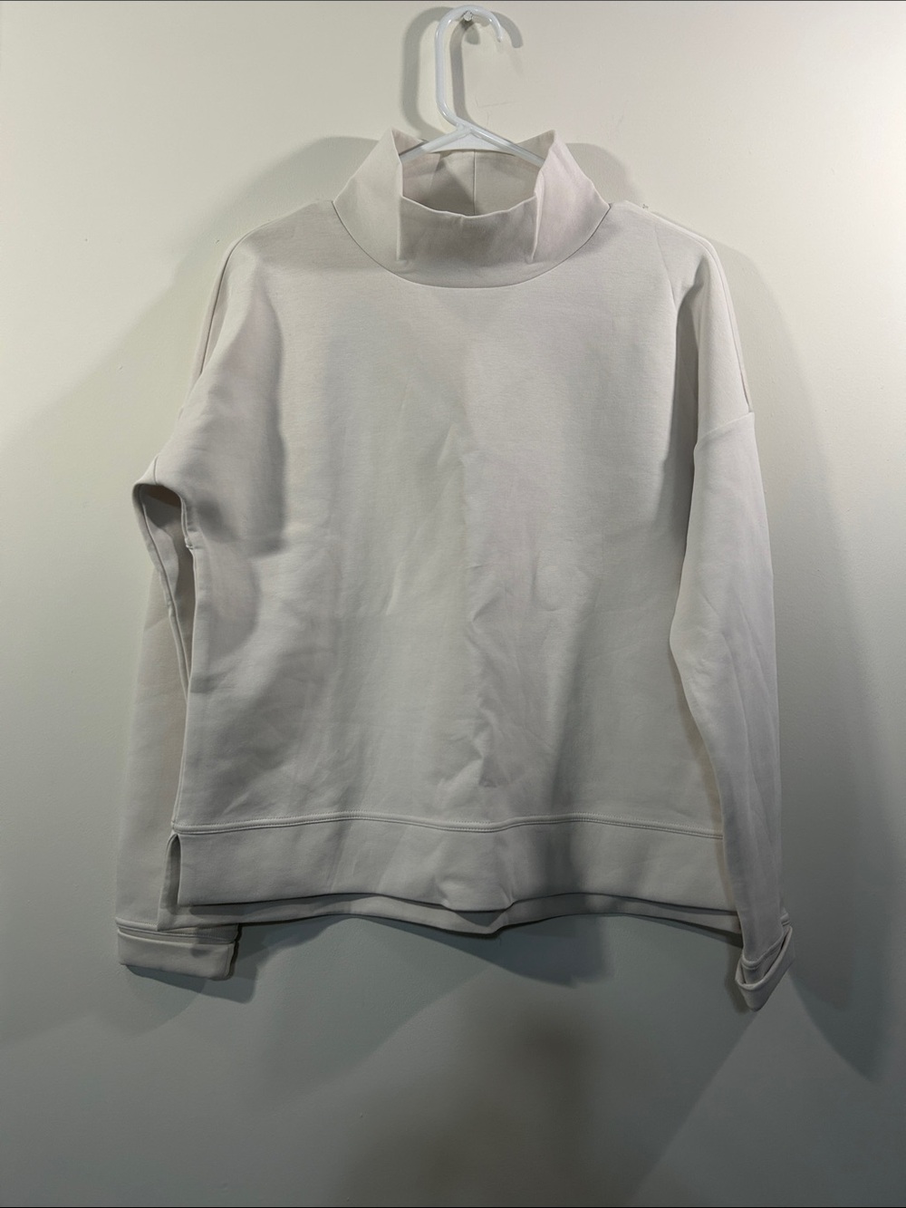 M Tek gear top